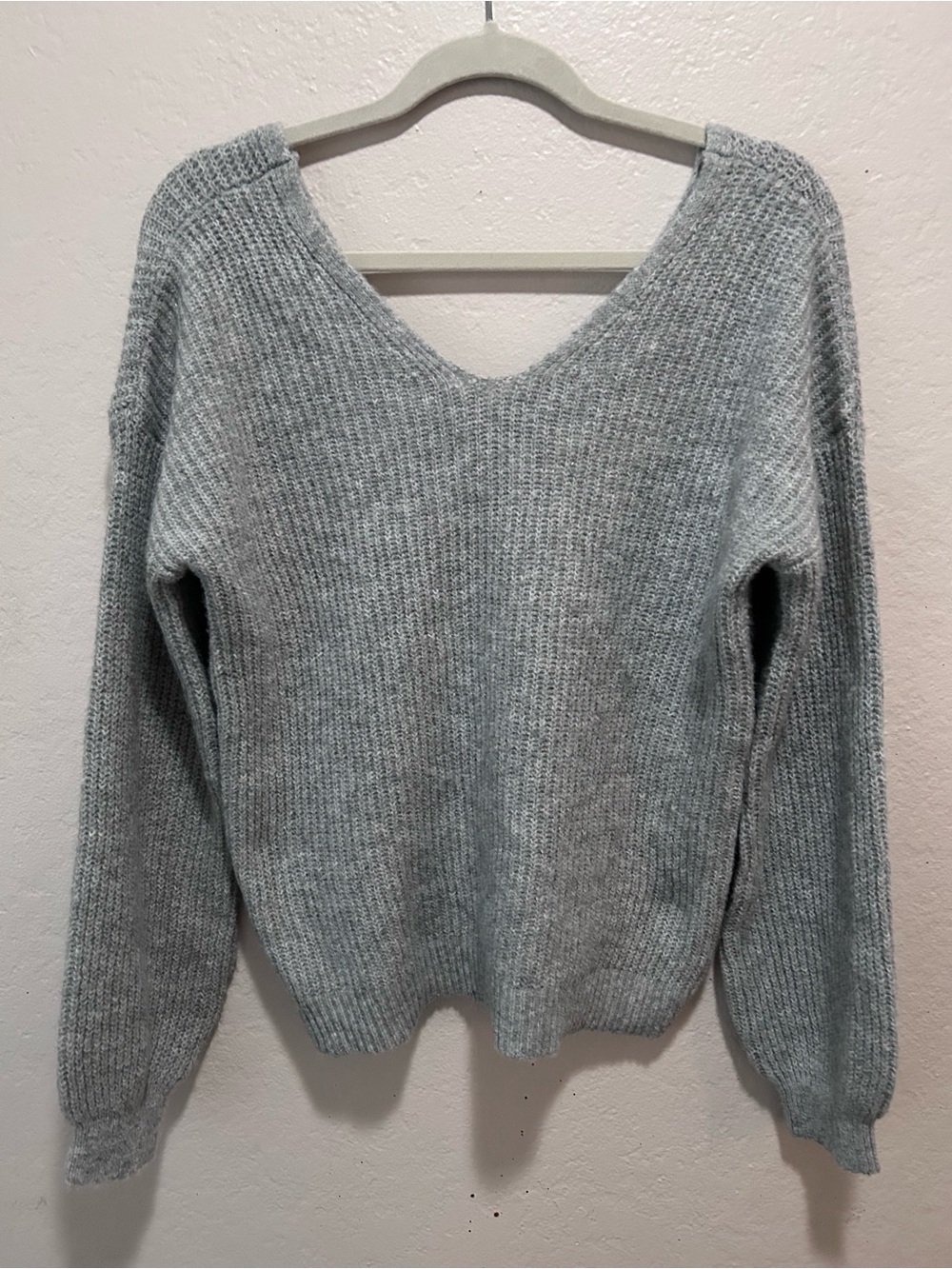 Pink Lily Light Gray Ribbed V-Neck Sweater - NWOT
